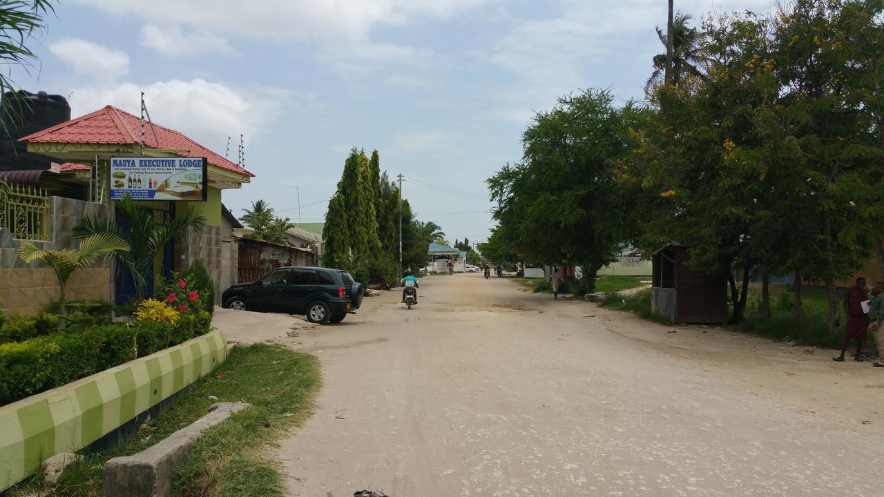 Mauya Executive Lodge ดาร์เอสซาลาม ภายนอก รูปภาพ