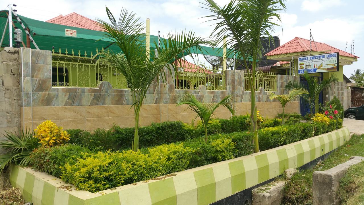 Mauya Executive Lodge ดาร์เอสซาลาม ภายนอก รูปภาพ